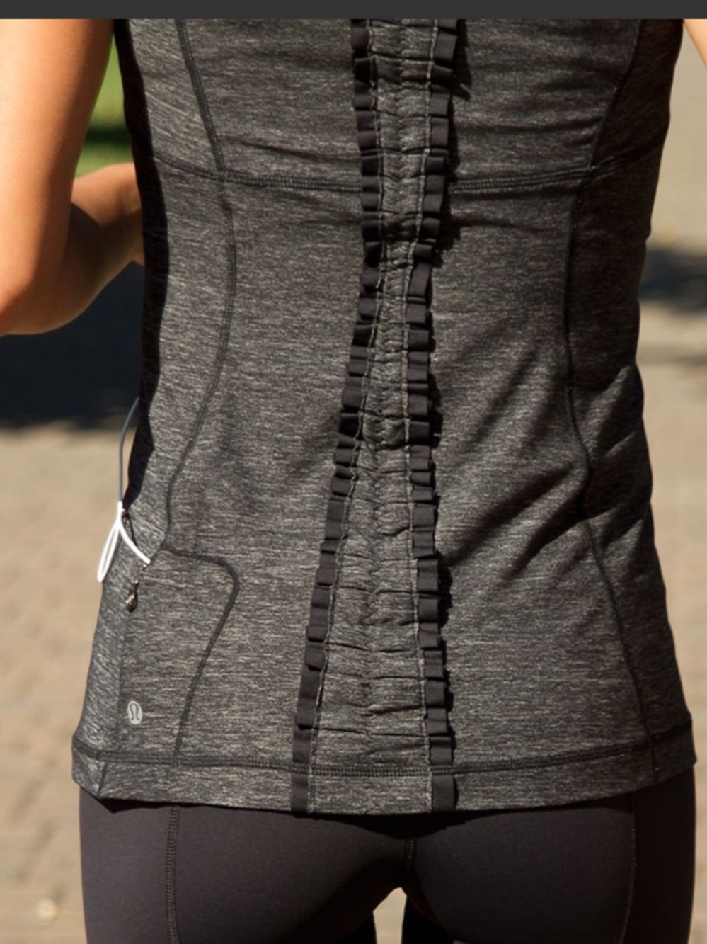lululemon Vintage Run Free Tank Heathered Black Racerback Tank 10 - Picture 2 of 9